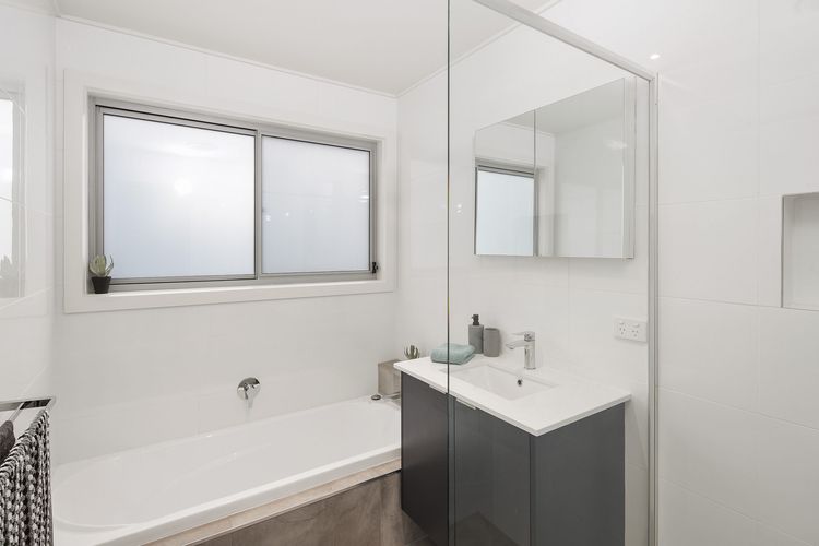 Cowes Raywood Retreat