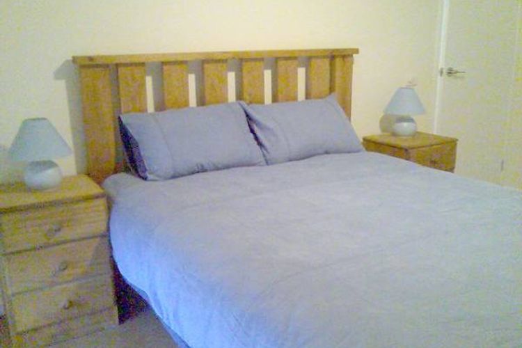 Lyall Street Retreat