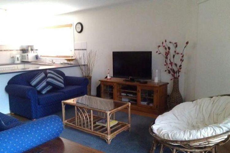 Lyall Street Retreat