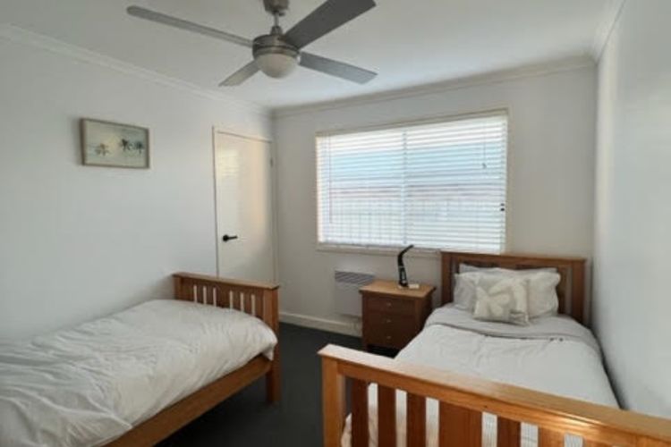 Sinclair Surfside Stay