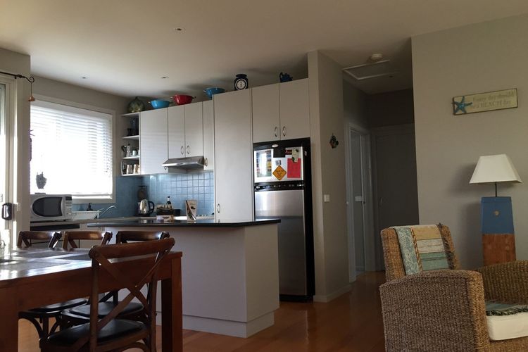 Seabreeze at Smiths Beach