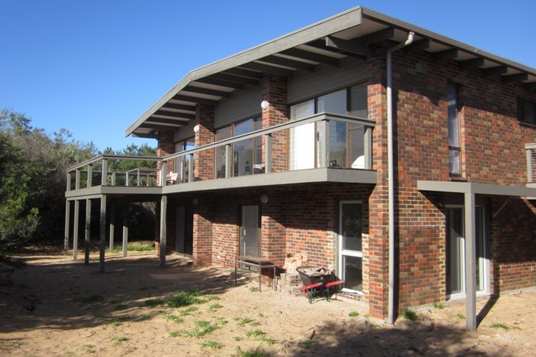 Silverleaves Beachfront Bliss