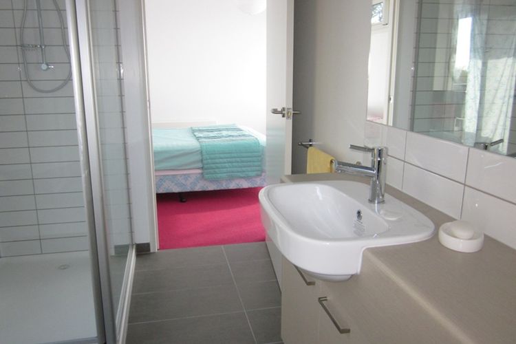 Silverleaves Beachfront Bliss