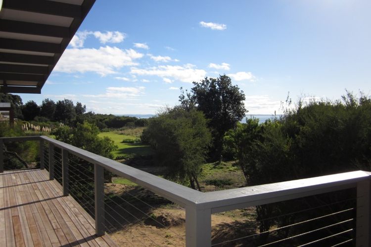 Silverleaves Beachfront Bliss