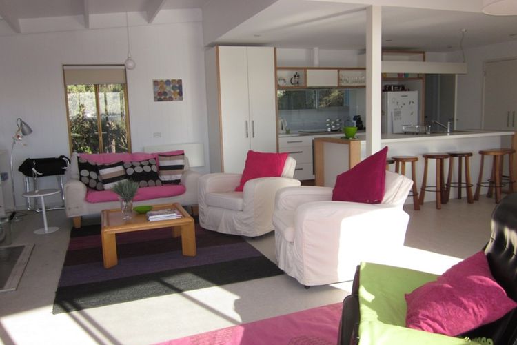 Silverleaves Beachfront Bliss