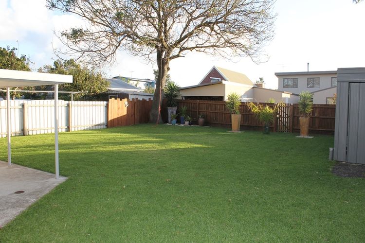 Vista Bloom Hideaway