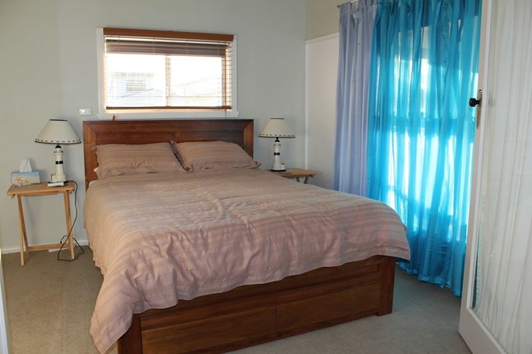 Vista Bloom Hideaway