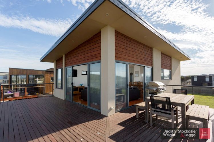 Luxury Two-Family Beach Retreat Linen included