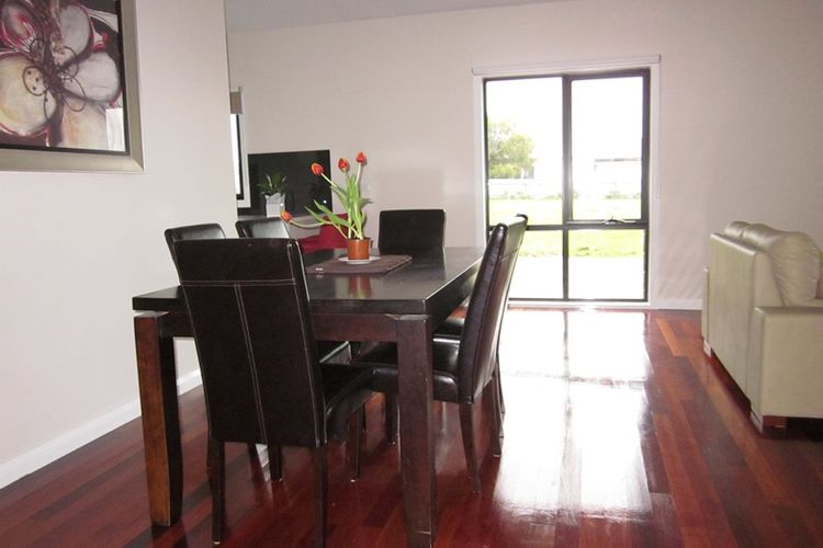 Grandview Beach Retreat in Central Cowes