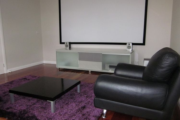 Grandview Beach Retreat in Central Cowes