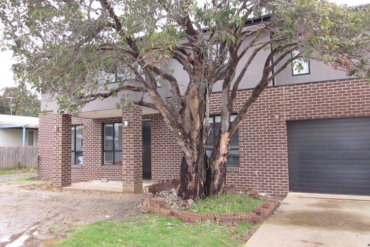 Grandview Beach Retreat in Central Cowes