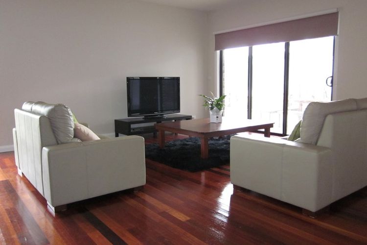 Grandview Beach Retreat in Central Cowes