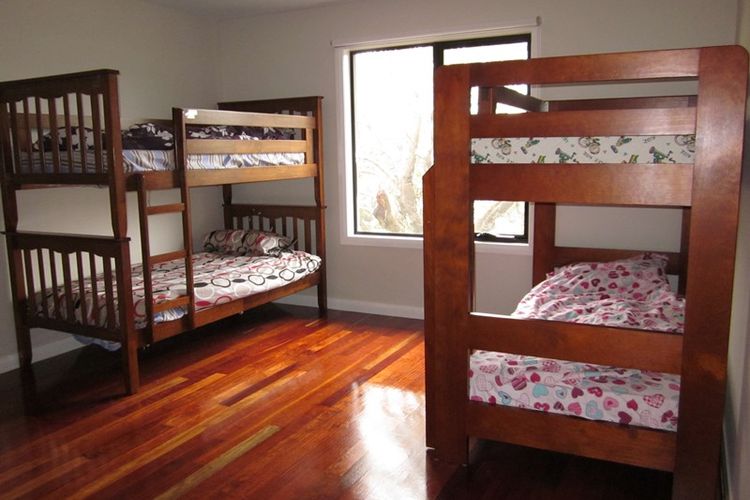 Grandview Beach Retreat in Central Cowes