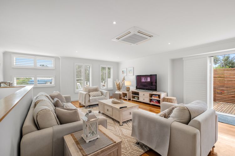 The Hamptons – Silverleaves