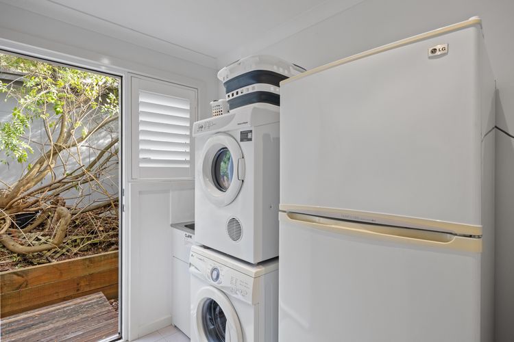 The Hamptons – Silverleaves