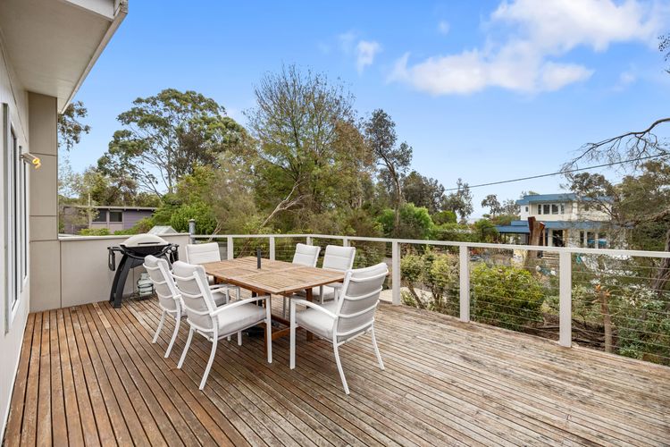 The Hamptons – Silverleaves