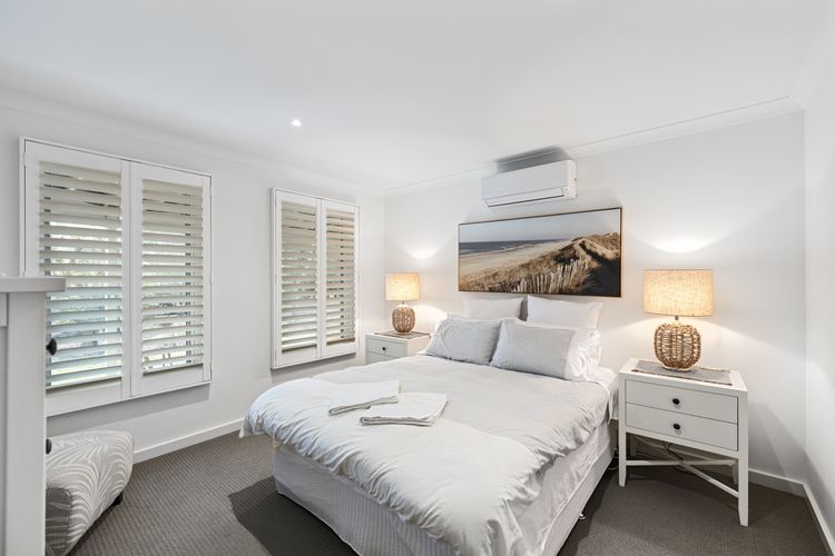 The Hamptons – Silverleaves