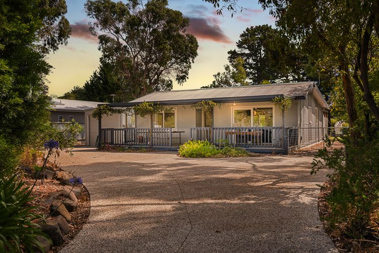 Pet Friendly Island Garden Retreat in Cowes