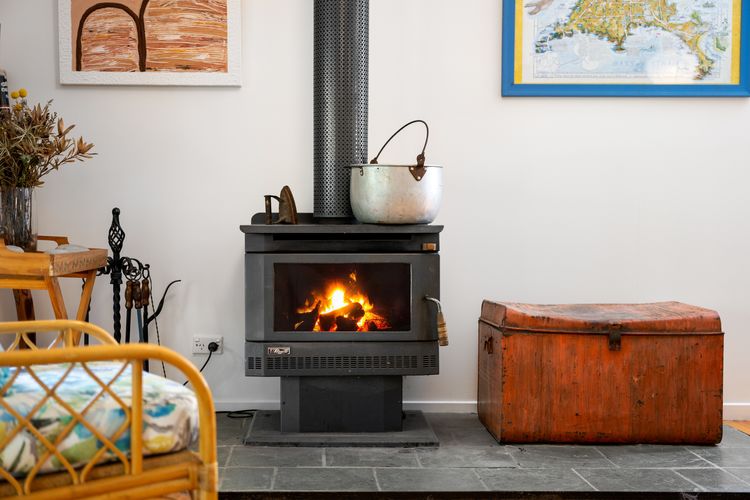 Pet Friendly Island Garden Retreat in Cowes