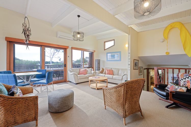 Trackside Family and Friends Escape on Phillip Island