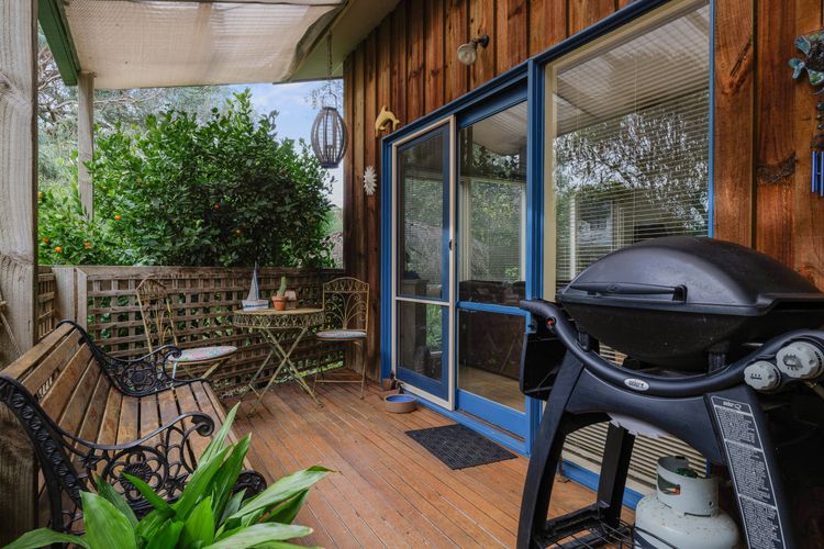 Trackside Family and Friends Escape on Phillip Island