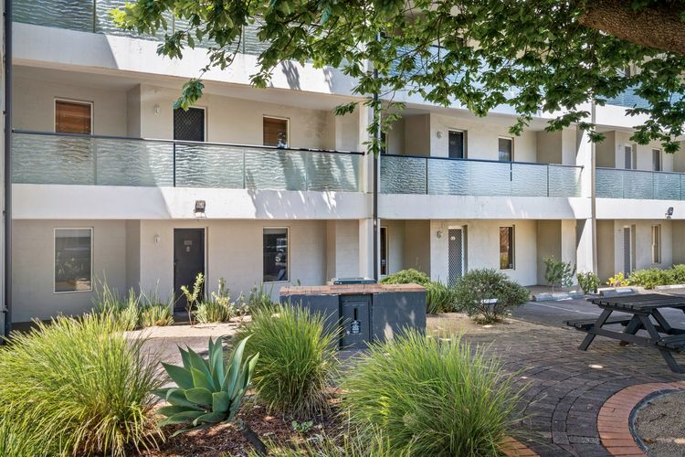 Island Vibes Retreat on the Cowes Esplanade