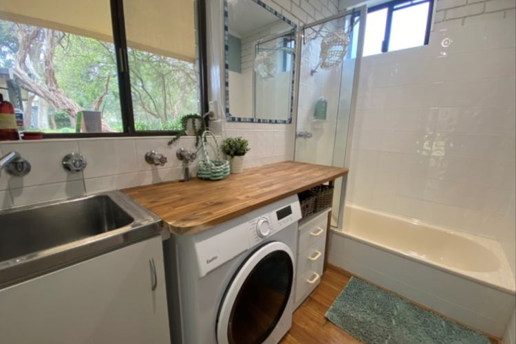 Seabreeze at the Beach in Silverleaves