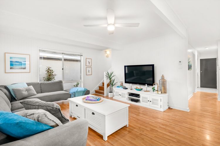 Stargaze Cottage – Silverleaves Beach