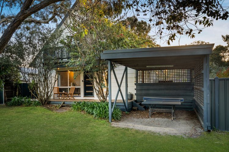 Stargaze Cottage – Silverleaves Beach