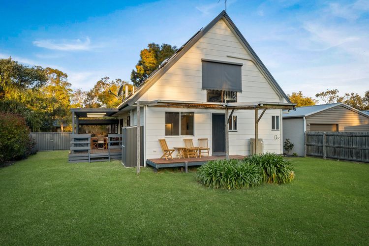 Stargaze Cottage – Silverleaves Beach