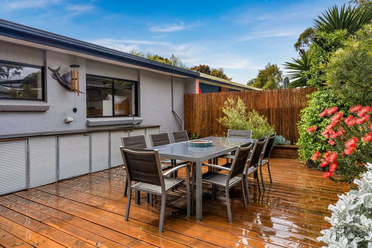 Island Breeze Beach House