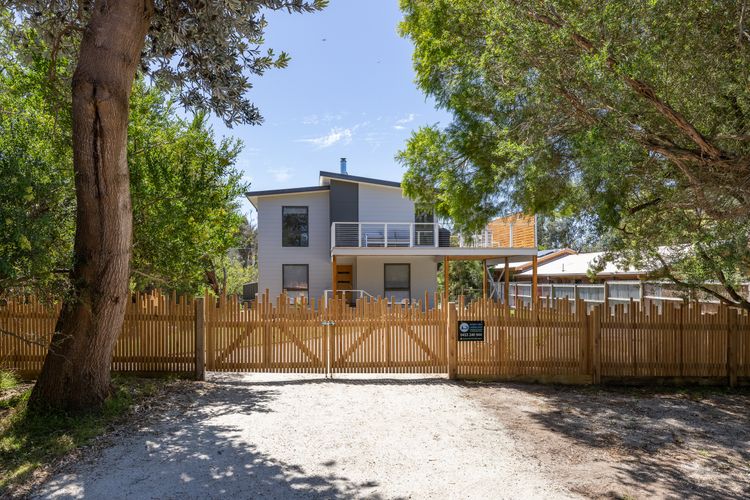 Silverleaves Luxe Retreat