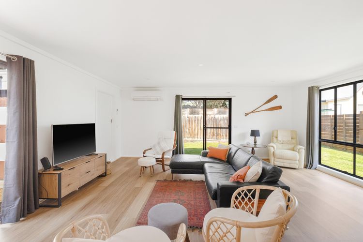 Jacaranda Cottage at the Beach