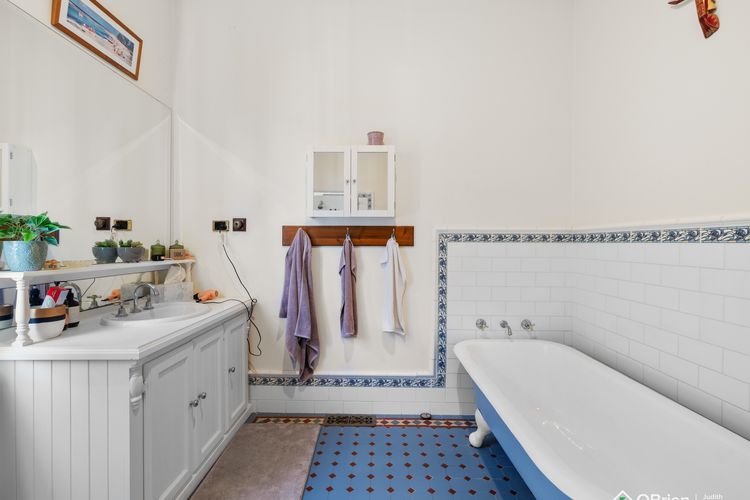 Ventnor Coastal Charm