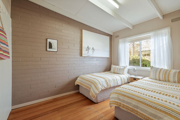 Honeysuckle Beach Haven