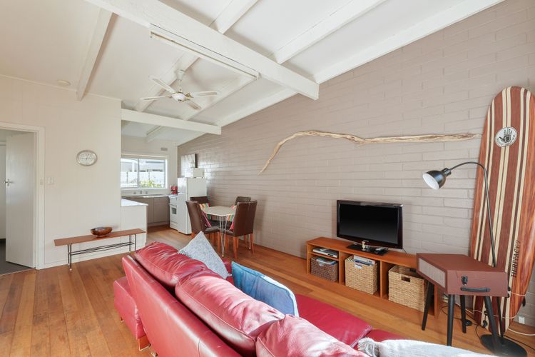 Honeysuckle Beach Haven