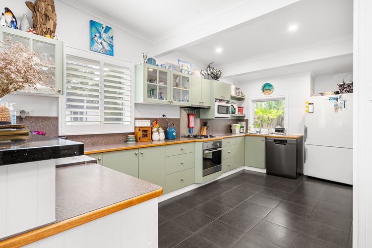 Silverleaves Sensation At The Beach