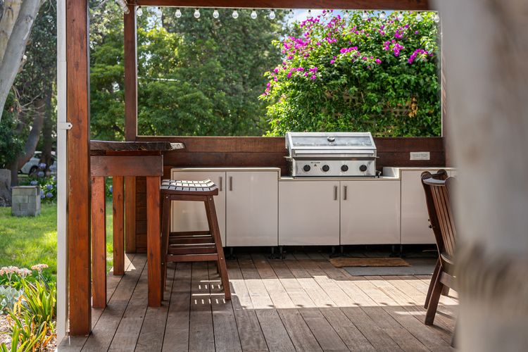 Silverleaves Sensation At The Beach