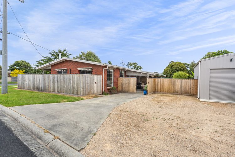 The Beach House in Corinella