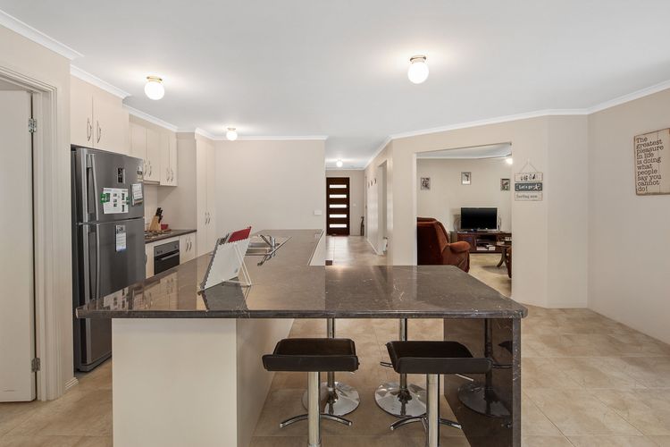 Castlecombe Family Villa