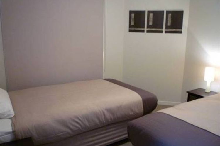 Central Luxe Townhouse in Cowes