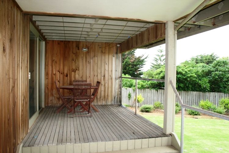 Driftwood Deckhouse Surf Beach