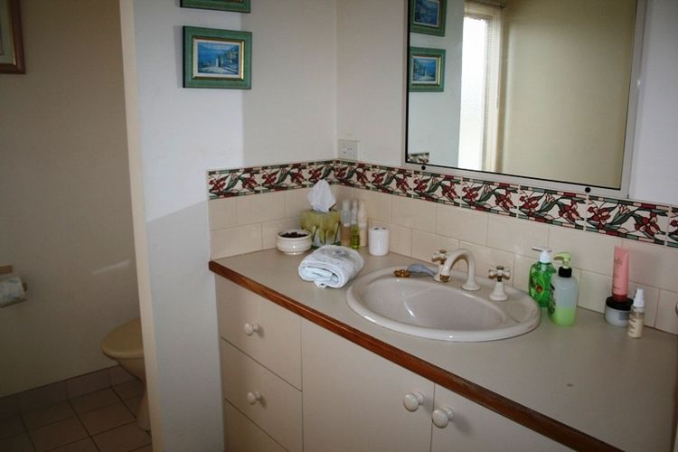 Driftwood Deckhouse Surf Beach