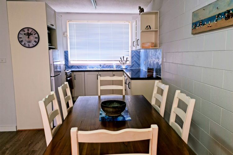 Cozy Foreshore Getaway