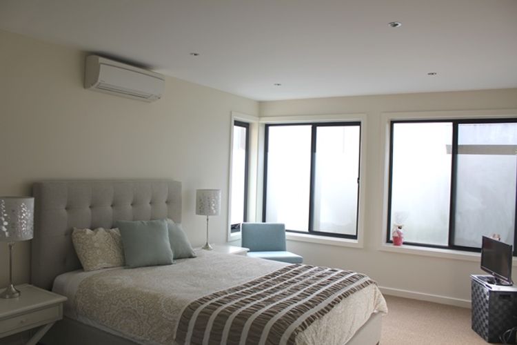 The Hamptons Hideaway on the Esplanade