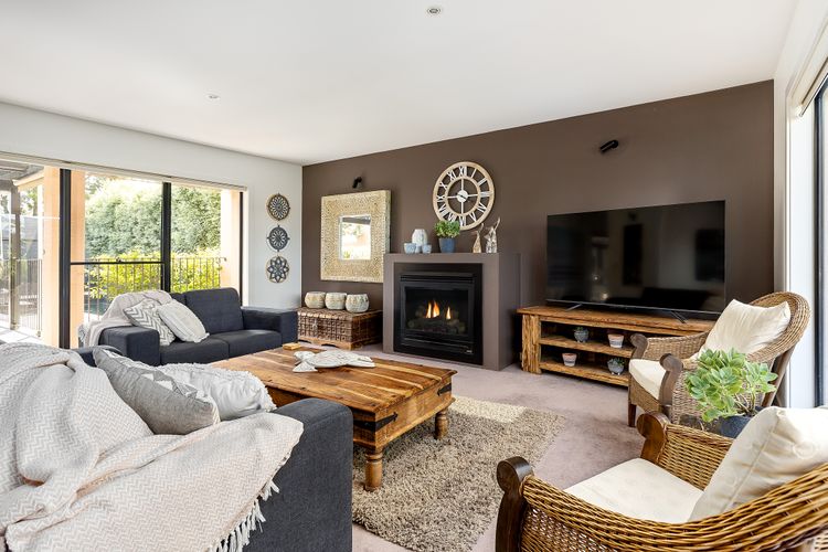 Secluded Luxury on Tower Hill
