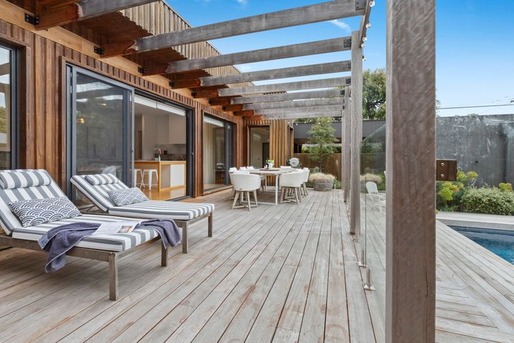 LUXE ON LYDGATE – BLAIRGOWRIE
