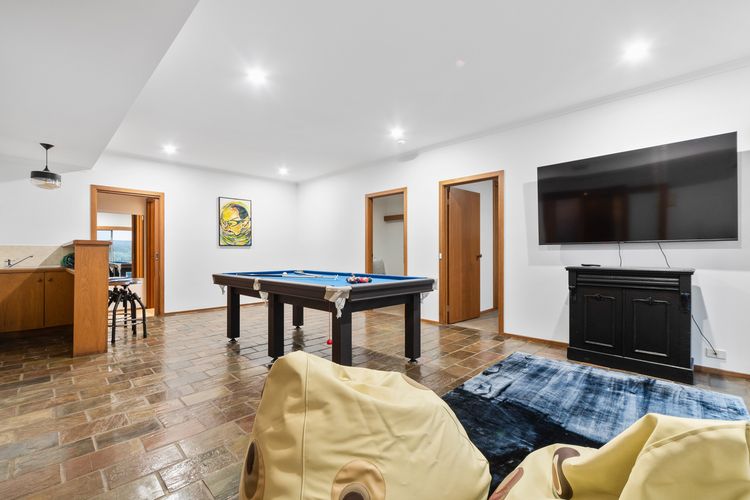 Martin’s Bay View Retreat