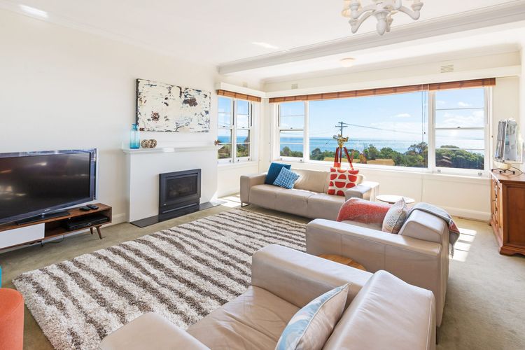BEACH BELLE – MORNINGTON