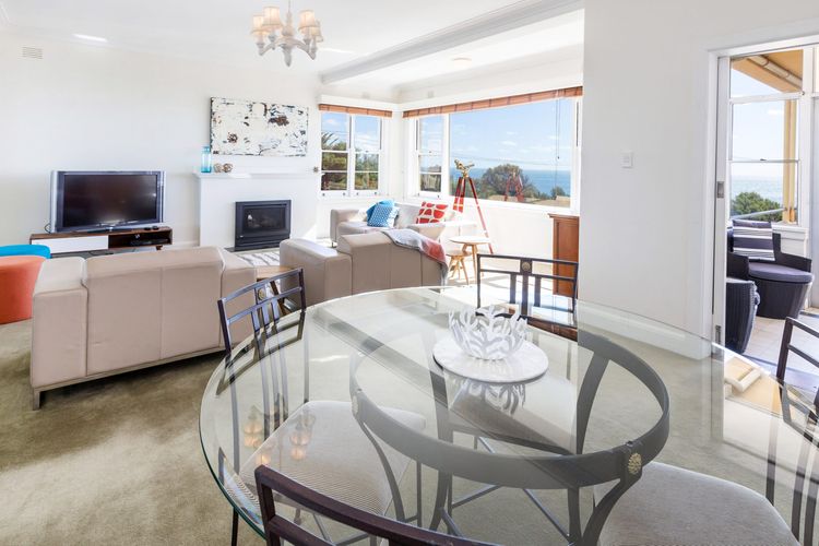 BEACH BELLE – MORNINGTON